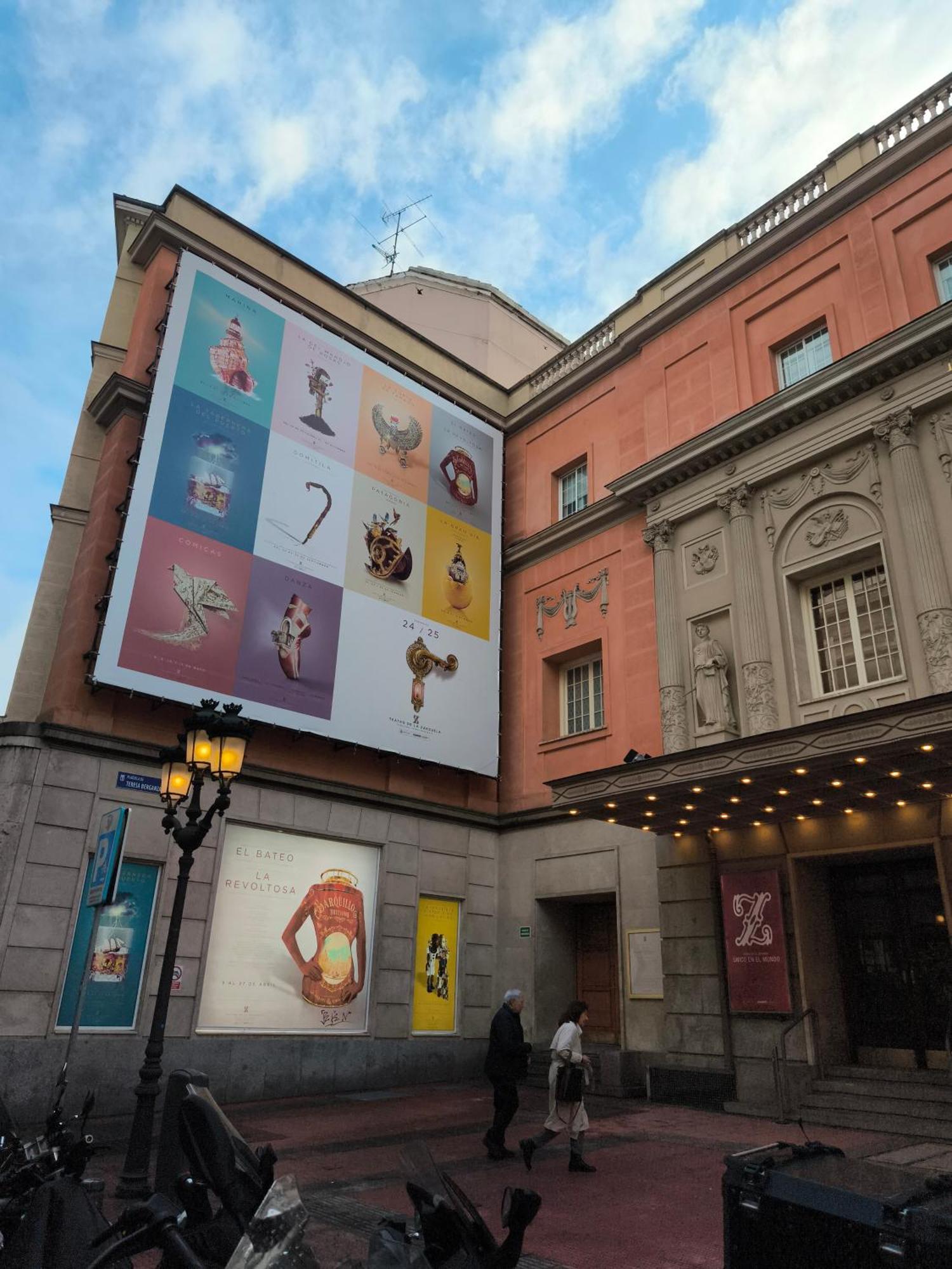 Hostel Latimoamericano Masculino Madrid Eksteriør billede